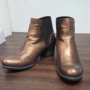 Bueno Size 36 Copper Black Keri Leather Ankle Boots